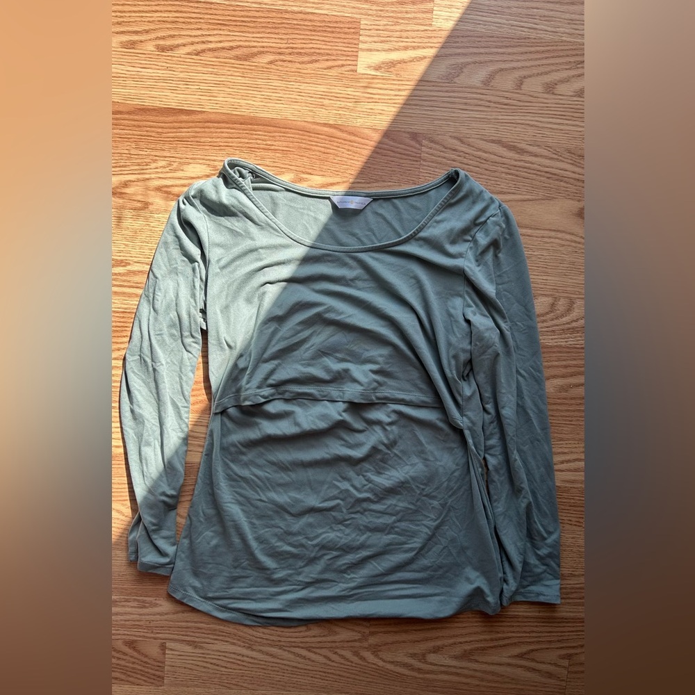 Kindred Bravely Shirt Womens Large Green Long Sleeve Nursing Green Sage